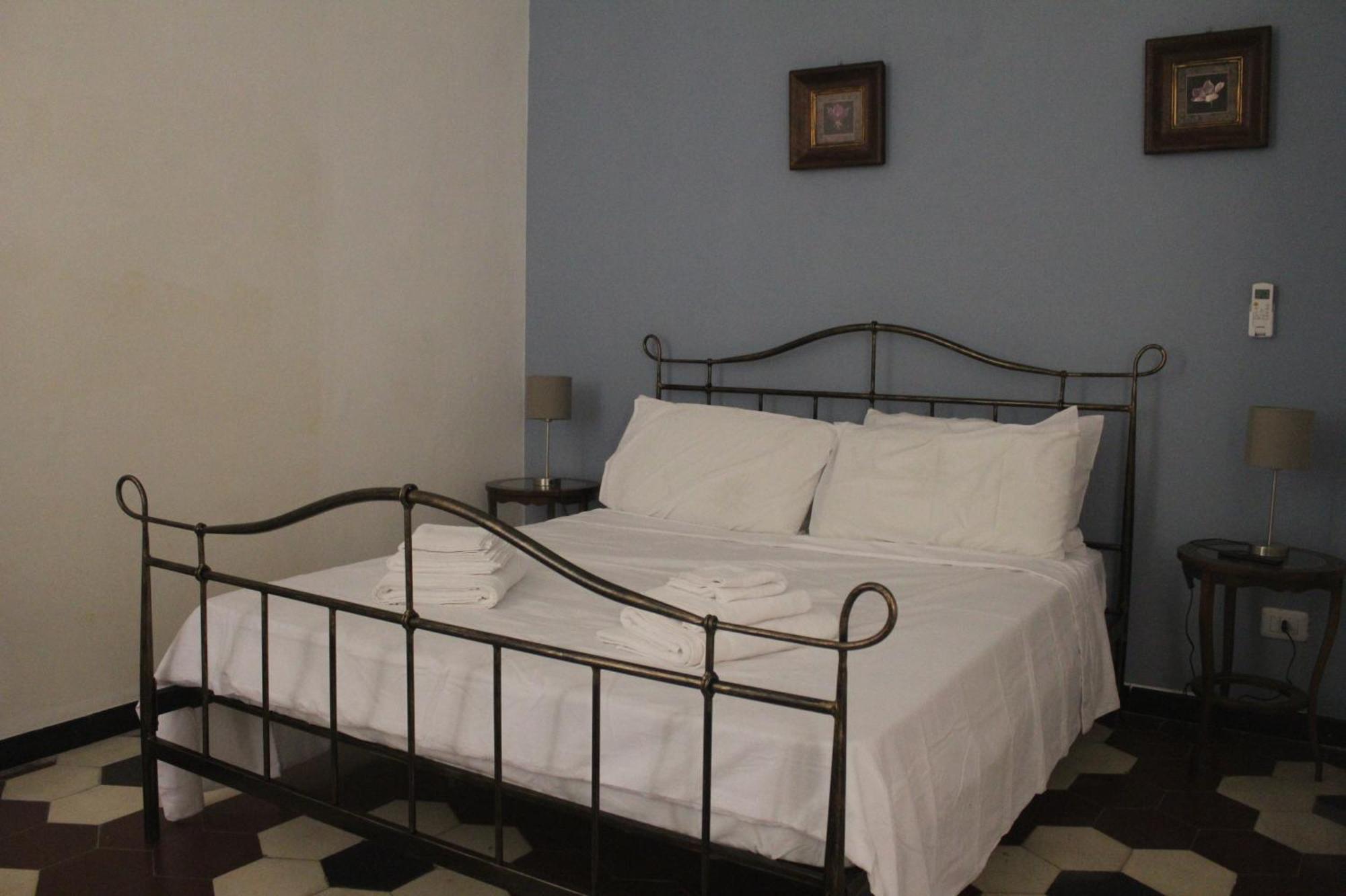 Suite Al Castello Sassari Kültér fotó